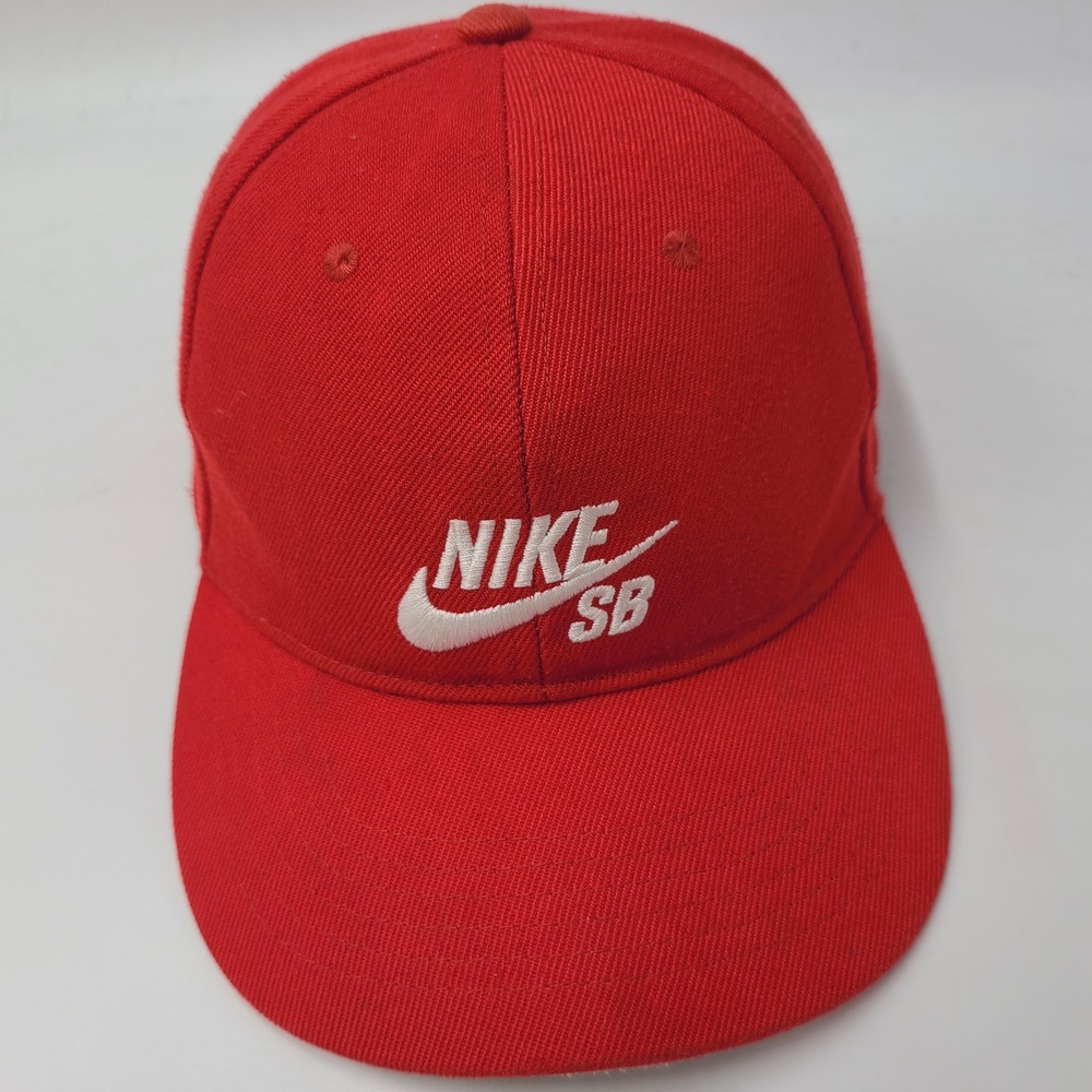 Youth Nike SB Hat Snapback Red White Swoosh Logo Skateboarding Outdoors Boys